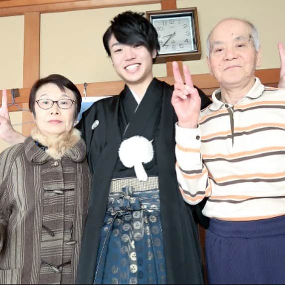 のインスタグラム：「爺ちゃん婆ちゃん久々！！ずっと元気でいてね」