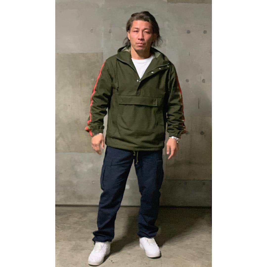 高橋裕二郎のインスタグラム：「あけましておめでとうごいます❗️ トイレマット買いました。」