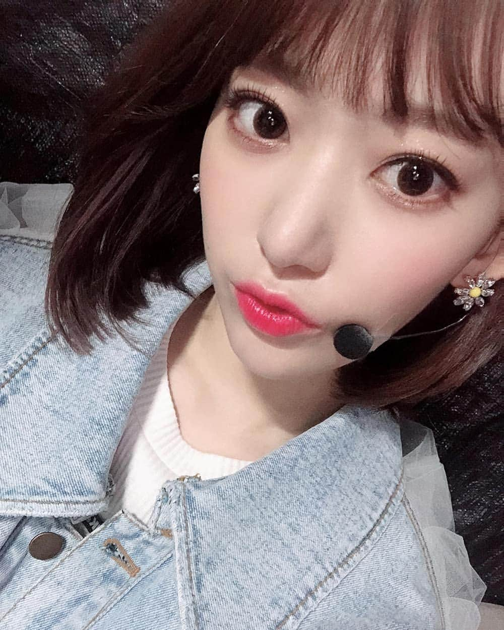 IZ*ONEさんのインスタグラム写真 - (IZ*ONEInstagram)「💕두근두근😊💕 ⠀⠀⠀⠀⠀⠀⠀⠀⠀⠀⠀⠀⠀⠀⠀⠀⠀ 💕ドキドキ😊💕 ⠀⠀⠀⠀⠀⠀⠀⠀⠀⠀⠀⠀⠀⠀⠀⠀⠀ #사쿠라 #さくら #宮脇咲良 #IZONE #아이즈원 #アイズワン」1月15日 11時32分 - official_izone