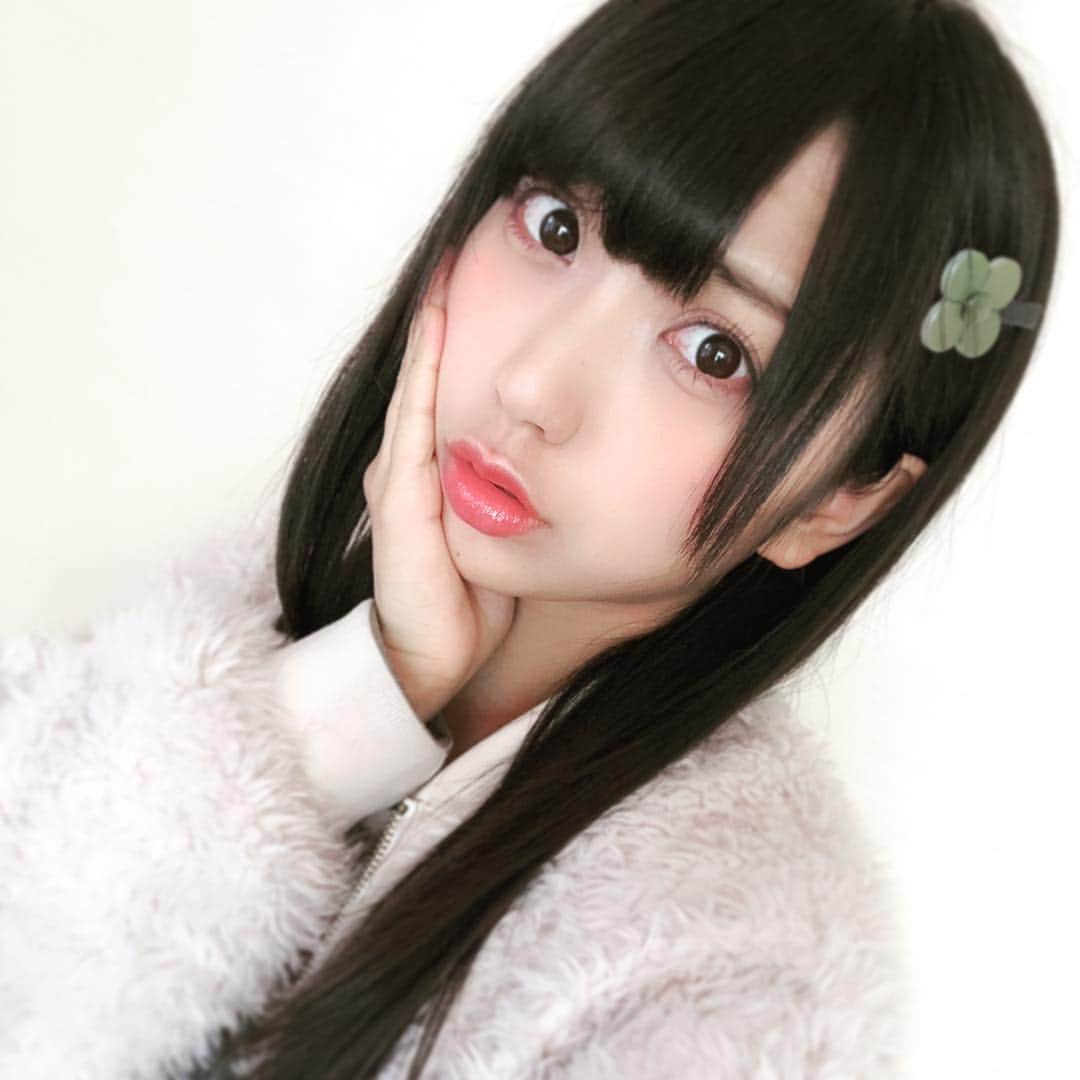 月野もあさんのインスタグラム写真 - (月野もあInstagram)「黒髪ストレート。 #blackhair #straighthair」1月15日 4時23分 - moa_tsukino