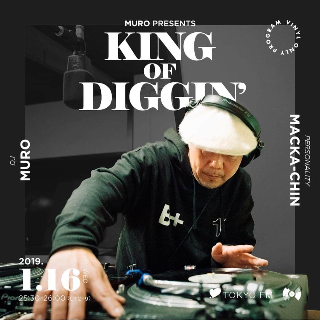 MUROさんのインスタグラム写真 - (MUROInstagram)「明日のTFMでの【KING OF DIGGIN’】は、1月16日生まれのSADE様の誕生日をMIXでお祝いしたいと思いマス 🎶🎂 明日も深夜1時30分からTFMの電波に乗って、レコードでのDJ MIXの旅に、是非お付き合いください！！ @tokyofmofficial  @king_of_diggin  @opec_hit  @junyashimizu  @kentaro4139575  photo by @murakenphoto  #20190116 #tfm_kod  #hbd🎂 #sade #loveisstrongerthanpride  #madprofessor #loversoul」1月15日 20時55分 - dj_muro