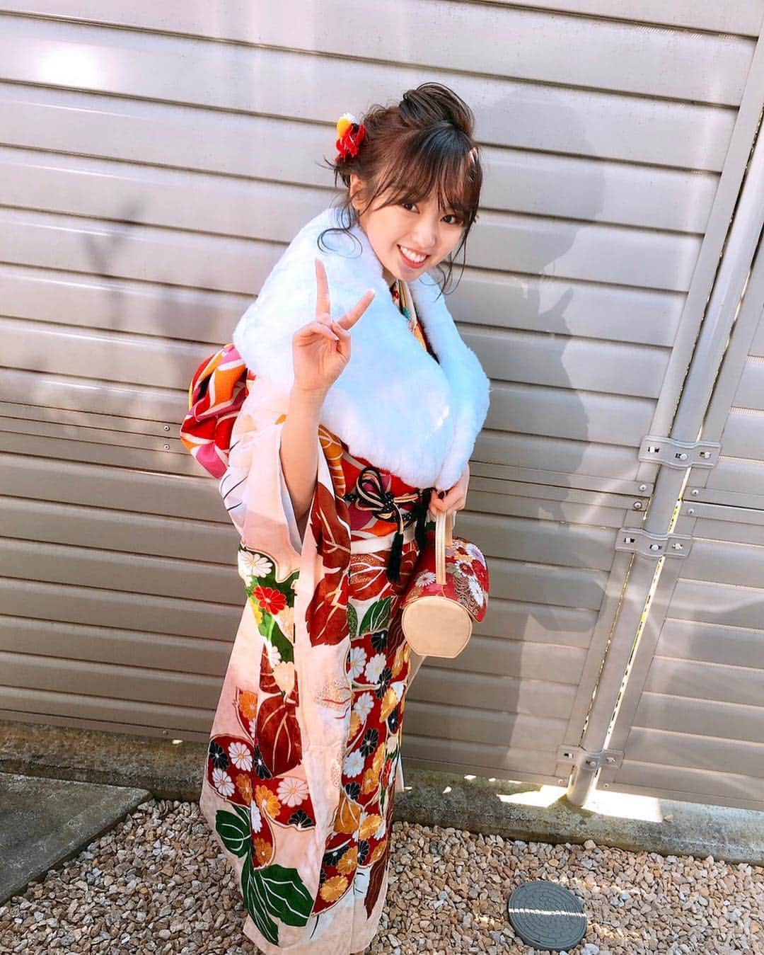 今泉佑唯のインスタグラム：「振袖 👘✨✨ 1日遅れですが。来年も着たいな〜」