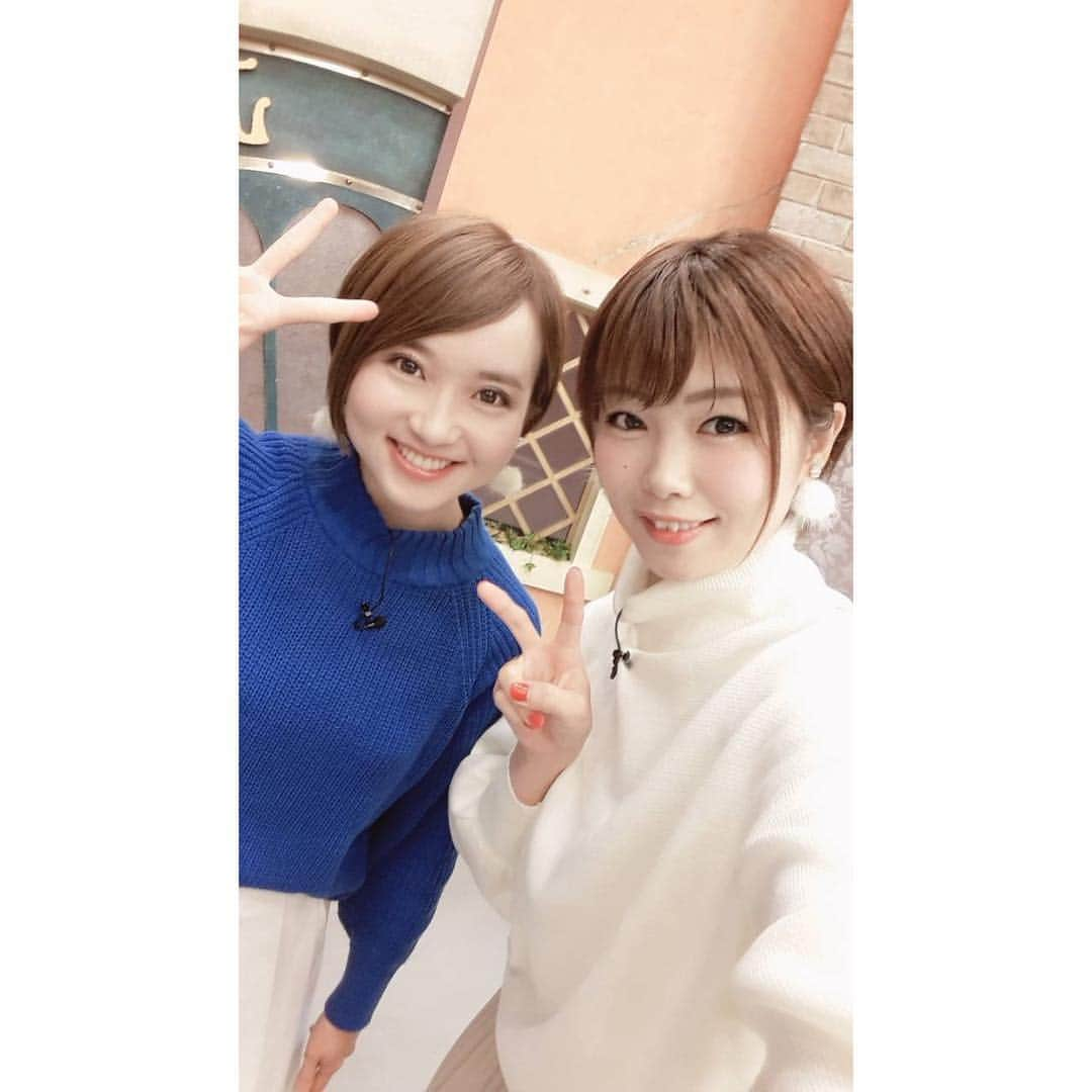 長谷川朋加さんのインスタグラム写真 - (長谷川朋加Instagram)「＊ 【 ベリショにしてみた 】 ＊ 昨夜はボクシング2コマ🥊🥊 身体が非常に重い…onz 体重の増加… ＊ ベリーショートへの道✂️ ショートボブからベリショへ。 なんて楽なんだろう。髪がすぐ乾く！ ＊ ベリショになってから 首のつまった服を着たくなった。 とっくりセーターを集めたくなった。 着たい服の幅が広がった！ ＊ 昨日からプチダイエット始めました。 2日目にして挫折しそう！笑笑 ダイエッターの皆さまがんばろー！ ＊ #やりたい事は全部やる #全力前向き前のめり #走るの大好き #running #instarunner #runhappy #runninggirl #ランニング #ジョギング #マラソン #トレーニング #筋トレ #筋トレ女子 #体幹 #ワークアウト #ハシリマシタグラム #ランナー #朝ラン #朝活 #徳島 #ゴジカル #アナウンサー #ショートヘア #ショートカット #ヘアスタイル #ベリーショート」1月16日 6時04分 - hasegawatomoka