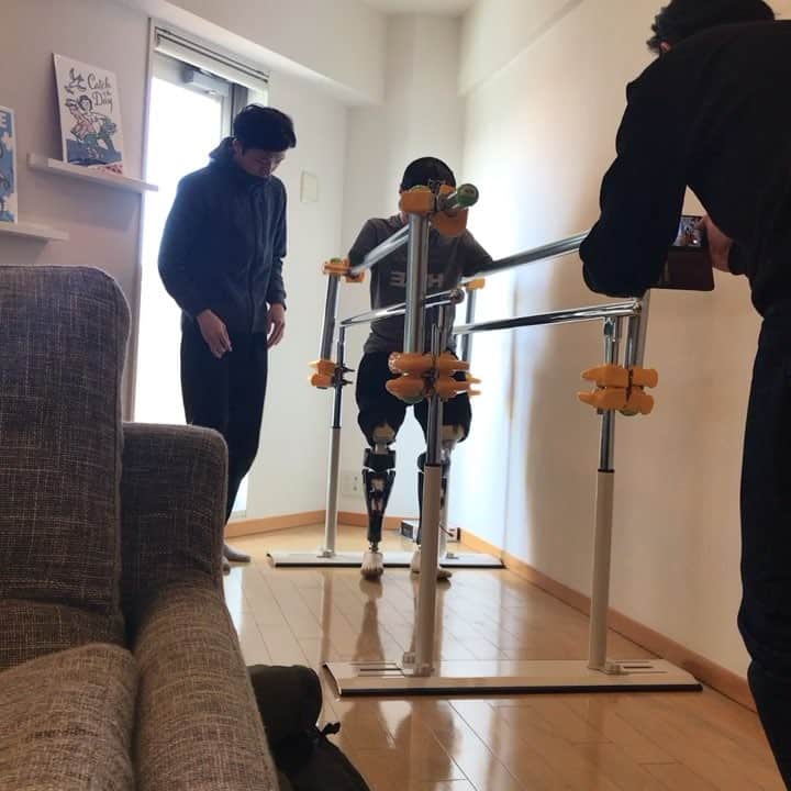 為末大のインスタグラム：「頑張れおとちゃん #義足 #xiborg #乙武洋匡」