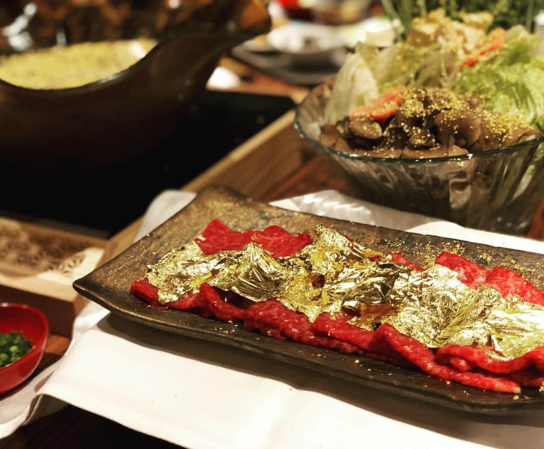 和田正人さんのインスタグラム写真 - (和田正人Instagram)「三井ガーデンホテル金沢で一泊。伝統を随所に垣間見る作り。そして、ホテルブュッフェとは思えぬレベルのお料理のクオリティ。観光地らしさをしっかり堪能できるホテルでございました。また泊まりてぇ。 #三井ガーデンホテル金沢 #伝統の和菓子作りを特別体験 #越山甘清堂 #ホテルのサービスではございませんのであしからず」1月16日 12時27分 - daaaaaawaaaaaa