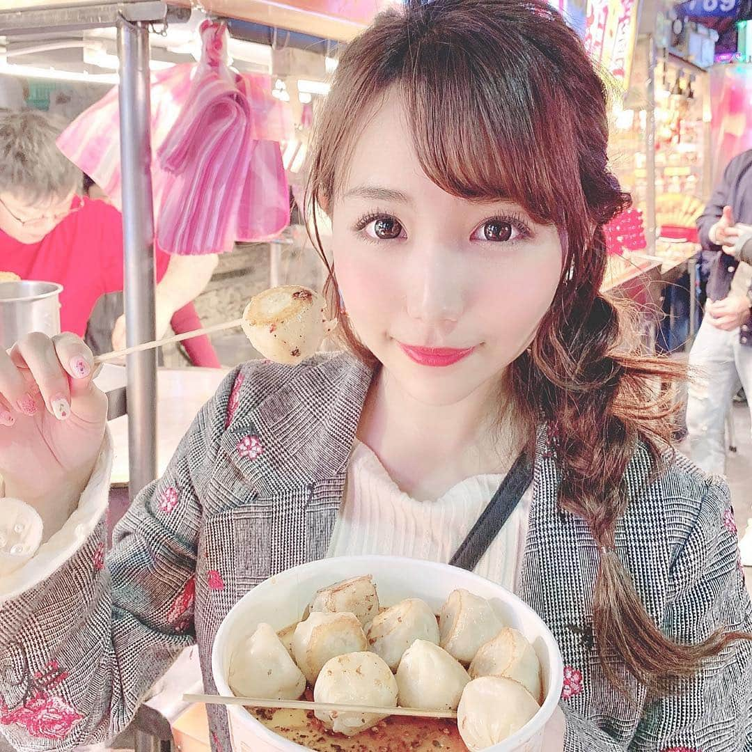 加藤里奈さんのインスタグラム写真 - (加藤里奈Instagram)「. この焼き小籠包本当に美味しかった🥺🥺 やっぱ何より食べ物がおいしい🥺🥺 . #instafood #女子旅 #たべものぐらむ #台湾 #台湾旅行 #台北 #台北旅行 #台北美食 #台北グルメ #台北小吃 #好吃 #taiwan #taiwantravel #taiwanfood #taiwantrip #taipei #taipeifood #travel #travelgram #台湾 #海外旅行 #台湾旅行 #girl #インスタ映え #台湾好き #美味しい #インスタ映えスポット #台湾女子旅 #台湾夜市 #旅女  #フォトジェニック #夜市」1月16日 13時26分 - katoco0326