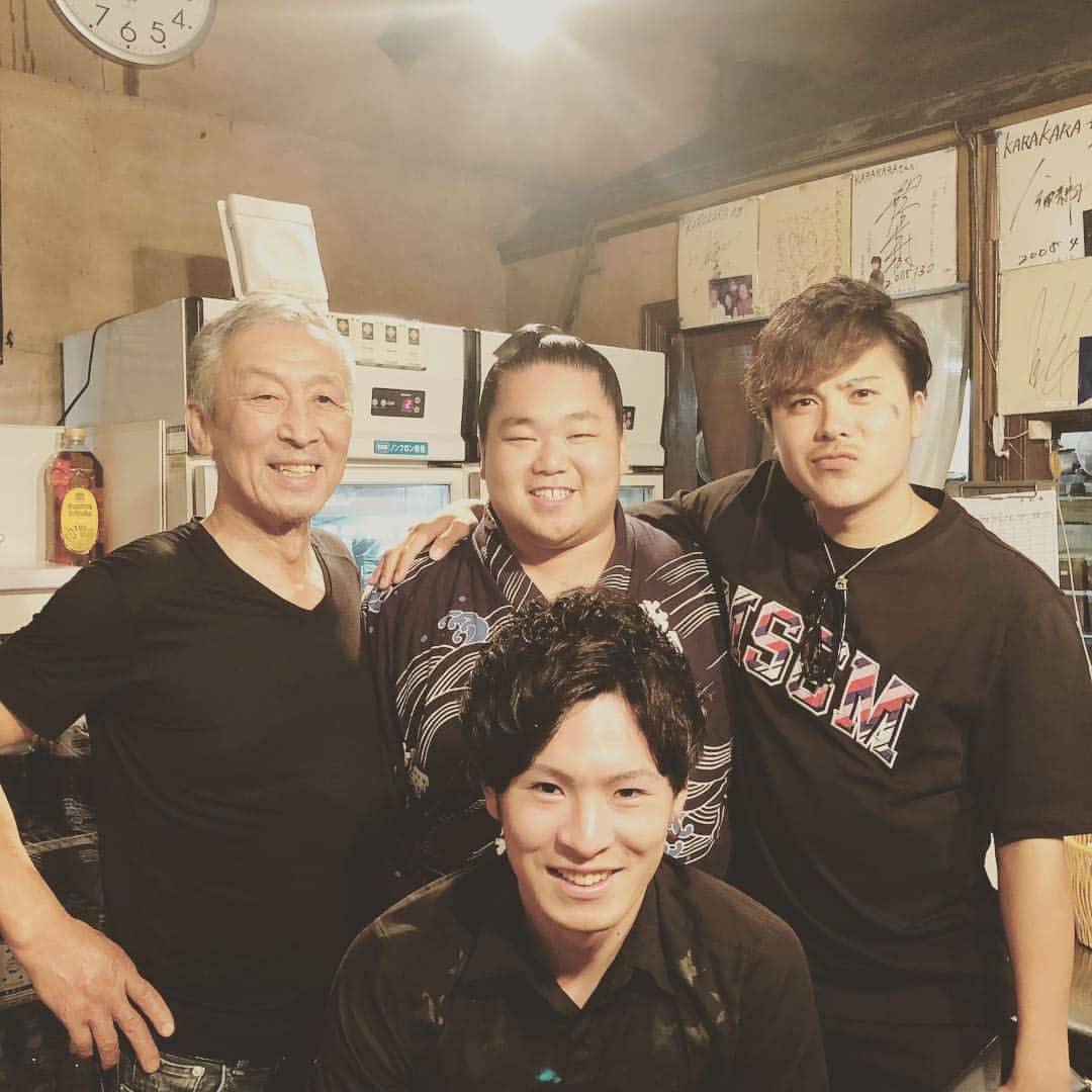 若松駿太さんのインスタグラム写真 - (若松駿太Instagram)「2018年は自分の中で悔いが残る一年でした。 今年からは新しい場所でプレーすることになったので、満足できる一年になるように 日々精進して頑張って行きたいと思います！！ 後感謝の気持ちを忘れずやっていきます！！ #2019年 #栃木ゴールデンブレーブス #感謝」1月16日 17時14分 - 6shunta1.715