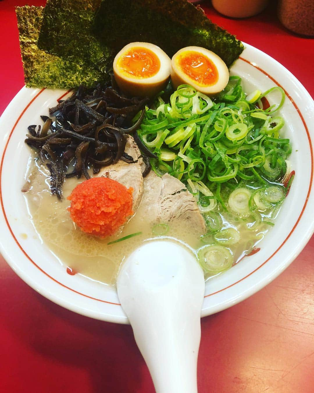 江口拓也さんのインスタグラム写真 - (江口拓也Instagram)「ヒュ〜〜💁🏻‍♂️ #ラーメン」1月16日 17時40分 - takuyaeguchi81