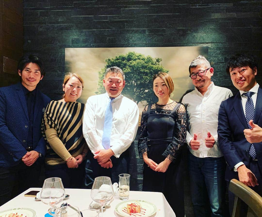 飯島茜さんのインスタグラム写真 - (飯島茜Instagram)「カーセブン井上社長とご飯してきました😊 とても楽しい会でした🥰 はじめまして禁止します笑笑」1月16日 21時02分 - akaneiijima711