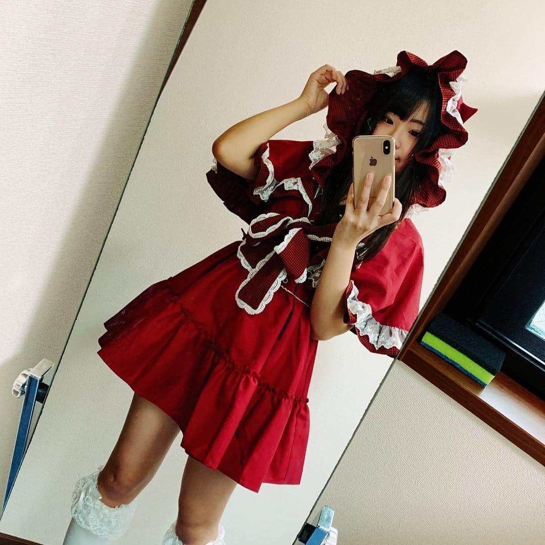 さとう愛理のインスタグラム：「LOVEPOPさんでの撮影！ いろんな衣装きた！  #着エロ #グラビア #AV女優」