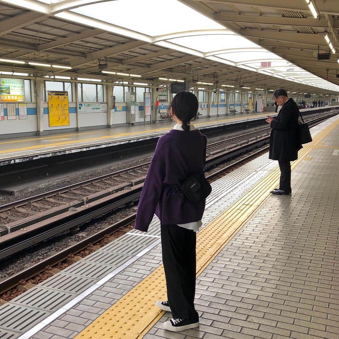 ウィ・ソンヒさんのインスタグラム写真 - (ウィ・ソンヒInstagram)「전철 잘못 탔을 때 #성희in오사카 #성희는여행중」1月17日 20時01分 - _seong_hee