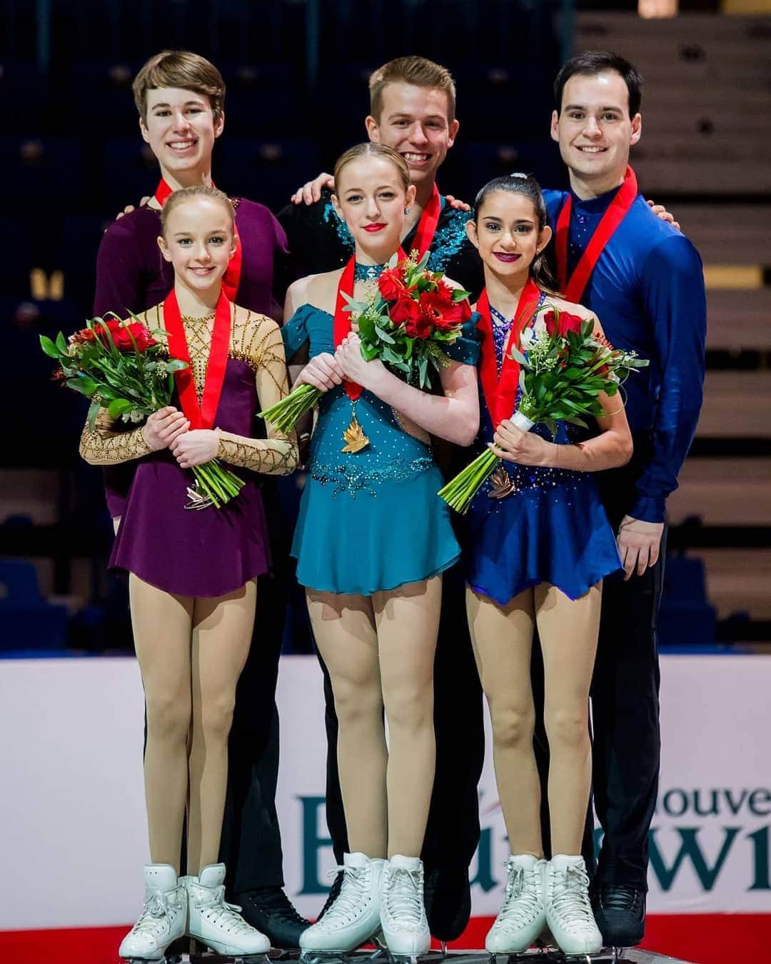Mathieu Ostiguyのインスタグラム：「We did it! . #ctnsc19 #edea #edeaskates #jacksonultima #goldmedal #nationalchampions #proud #blessed #teamwork」