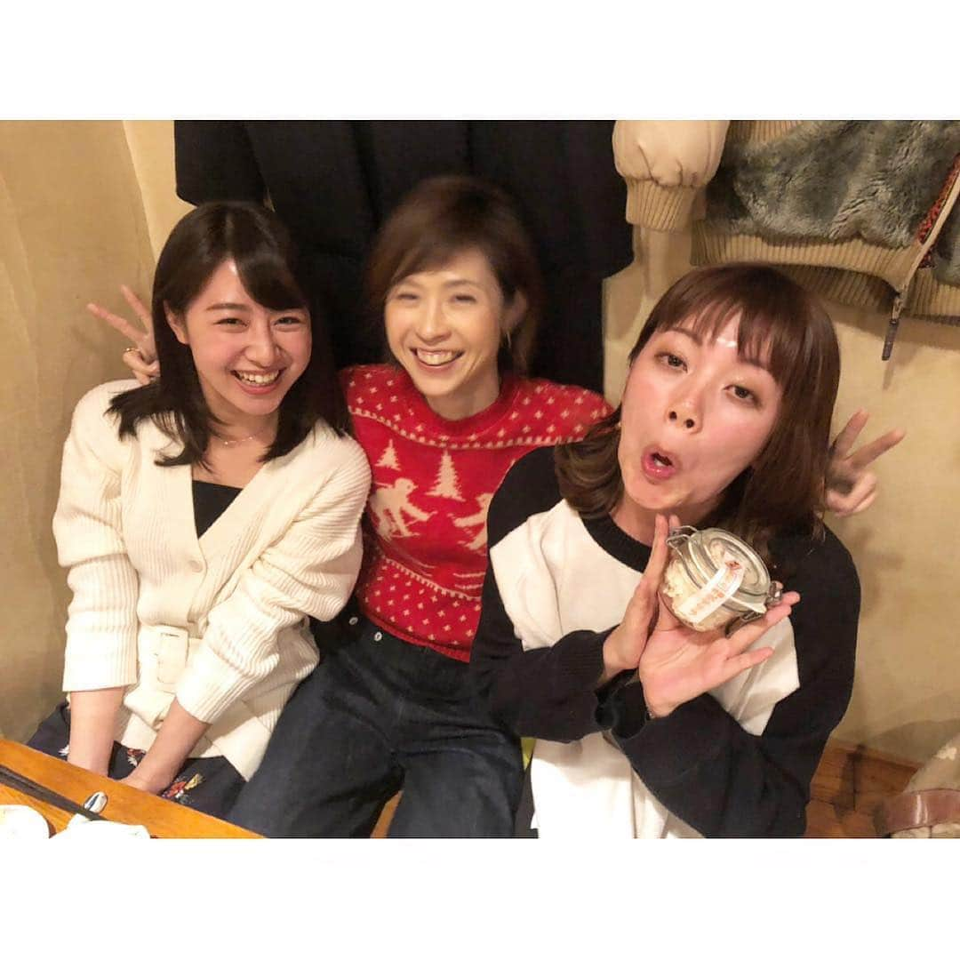 三谷紬さんのインスタグラム写真 - (三谷紬Instagram)「* 美沙希さんと今村さんと、 Jチャンネルの大好きなスタッフ・スタイリストさんと。 念願のおでんに行ってきました🍢💓 美沙希さんはいつも優しくて、本当に大好きな先輩です😭❣️ 今村さんも同じウェザーセンターでお世話になっていて、大好きな方💓  大好きな方々に囲まれて、笑いすぎて腹筋が割れそうになるくらい楽しい会でした🧸💕 第2回ももう予定されているので今からとっても楽しみです☺️💓 * #おでん#銀座#焼きチーズおでん#林美沙希 アナウンサー#今村涼子 さん#スーパーJチャンネル#楽しかった #大好き#ご馳走さまです#最後の写真#ふざけすぎた#天気#weather#三谷紬#テレビ朝日#アナウンサー」1月17日 15時17分 - mitani_tsumugi