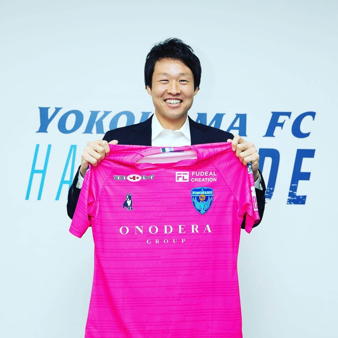 横浜FCさんのインスタグラム写真 - (横浜FCInstagram)「- Welcome to YOKOHAMAFC！ Jリーグでの実績が十分な3選手！ No.7 MF 松浦拓弥 No.19 DF 乾大知 No.21 GK 竹重安希彦 #内田智也 - #松浦拓弥 #TakuyaMATSUURA #乾大知 #DaichiINUI #竹重安希彦 #AkihikoTAKESHIGE #横浜FC #yokohamafc #HAMABLUE #HAMAPRIDE #三ツ沢を青にそめよう #LEOC #jleague」1月17日 17時07分 - yokohamafc_official