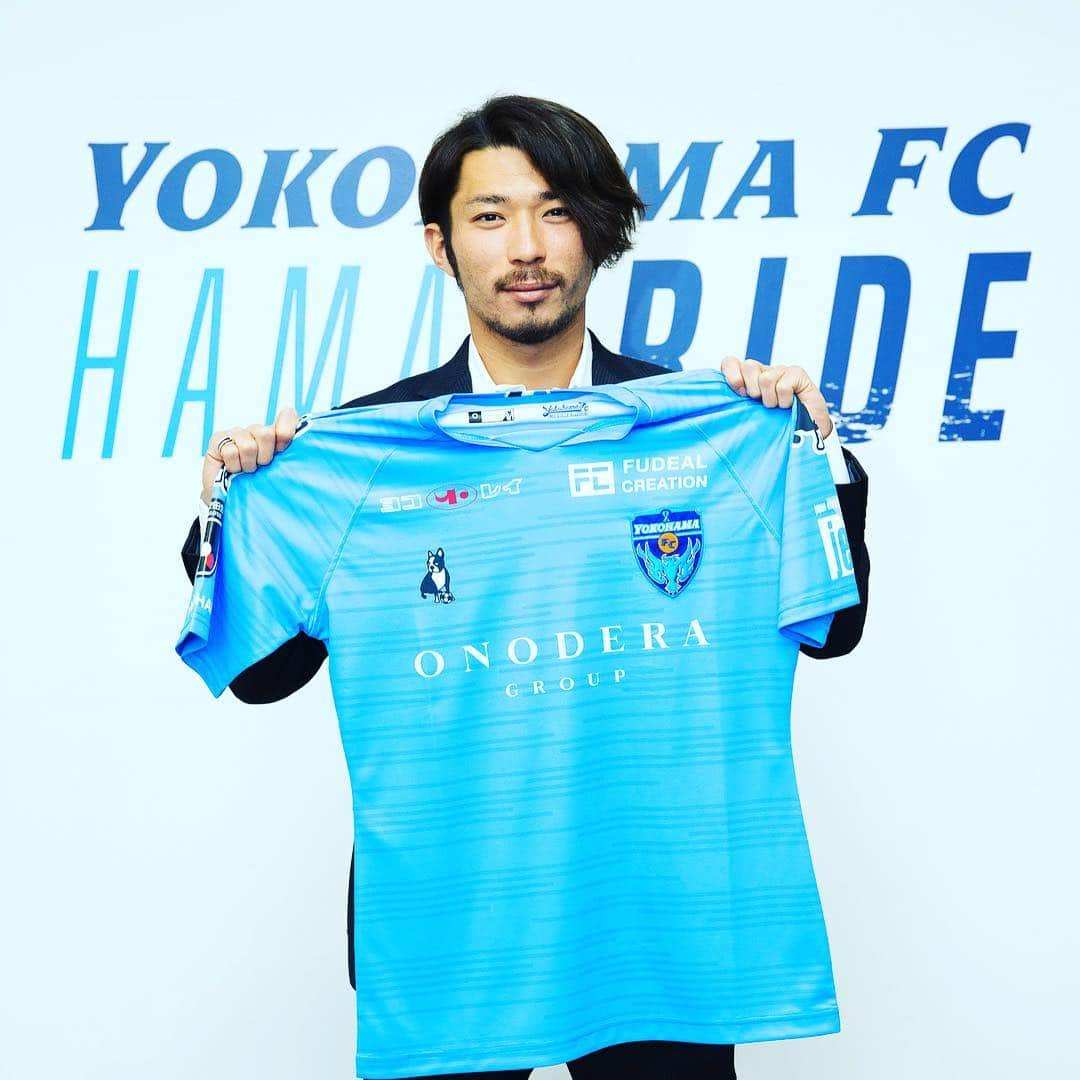 横浜FCさんのインスタグラム写真 - (横浜FCInstagram)「- Welcome to YOKOHAMAFC！ Jリーグでの実績が十分な3選手！ No.7 MF 松浦拓弥 No.19 DF 乾大知 No.21 GK 竹重安希彦 #内田智也 - #松浦拓弥 #TakuyaMATSUURA #乾大知 #DaichiINUI #竹重安希彦 #AkihikoTAKESHIGE #横浜FC #yokohamafc #HAMABLUE #HAMAPRIDE #三ツ沢を青にそめよう #LEOC #jleague」1月17日 17時07分 - yokohamafc_official