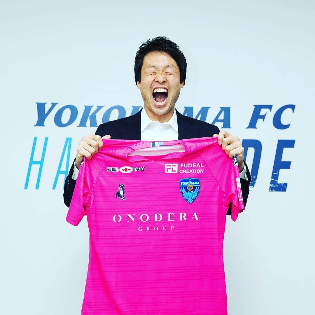 横浜FCさんのインスタグラム写真 - (横浜FCInstagram)「- Welcome to YOKOHAMAFC！ Jリーグでの実績が十分な3選手！ No.7 MF 松浦拓弥 No.19 DF 乾大知 No.21 GK 竹重安希彦 #内田智也 - #松浦拓弥 #TakuyaMATSUURA #乾大知 #DaichiINUI #竹重安希彦 #AkihikoTAKESHIGE #横浜FC #yokohamafc #HAMABLUE #HAMAPRIDE #三ツ沢を青にそめよう #LEOC #jleague」1月17日 17時07分 - yokohamafc_official