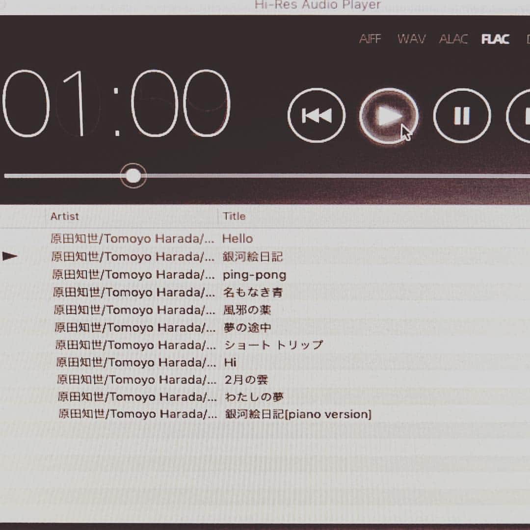 安田顕さんのインスタグラム写真 - (安田顕Instagram)「今聴いてて。 最高です(T ^ T) 必聴。 #ルールブルー  #原田知世」1月17日 17時55分 - yasu_da_ken