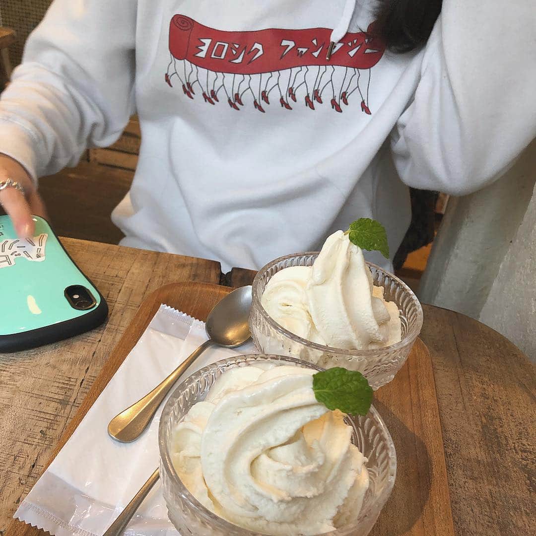 北村優衣さんのインスタグラム写真 - (北村優衣Instagram)「ヨロシクファンタジー💃 最近カタカナが好きなのかな？？笑 でも今は、明日大学のテストに出る(であろう) カタカナの人名が覚えられなくて苦戦中、、、。 #豆乳アイス #おいしかた」1月17日 21時18分 - kitamura_y910