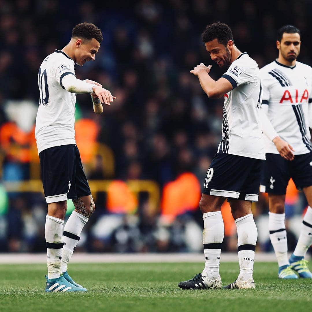 ムサ・デンベレさんのインスタグラム写真 - (ムサ・デンベレInstagram)「I leave Spurs today with a lot of love in my heart & memories of fantastic times. Thank you to all my unbelievable teammates, the staff & fans for all your support in my time at the club. To hear my name sung at WHL & Wembley made me incredibly proud. I wish only the best for @SpursOfficial in the future and am excited for the next exciting chapter in my life! #COYS 🙌🏽💙」1月17日 22時46分 - mousadembele