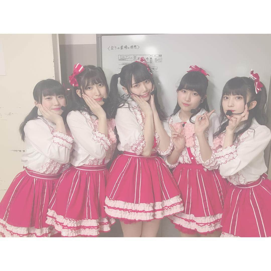 山田杏華さんのインスタグラム写真 - (山田杏華Instagram)「. チーム８のcutiesとEverybodyのコンサート2つありがとうございました！！ . ユニットはcutiesではキャンディー🍭Everybodyではへたっぴウィンクをしました！ . 久しぶりにツインテールしました🤭♡ #チーム８ #cuties #Everybody」1月17日 23時14分 - kyoka_1103