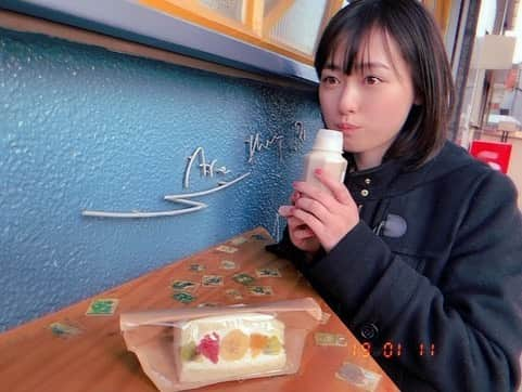 福原遥さんのインスタグラム写真 - (福原遥Instagram)「🍓🥝🍊 ぷらっとランチ。 このフルーツサンド美味しいんよ☺︎」1月18日 9時31分 - haruka.f.official