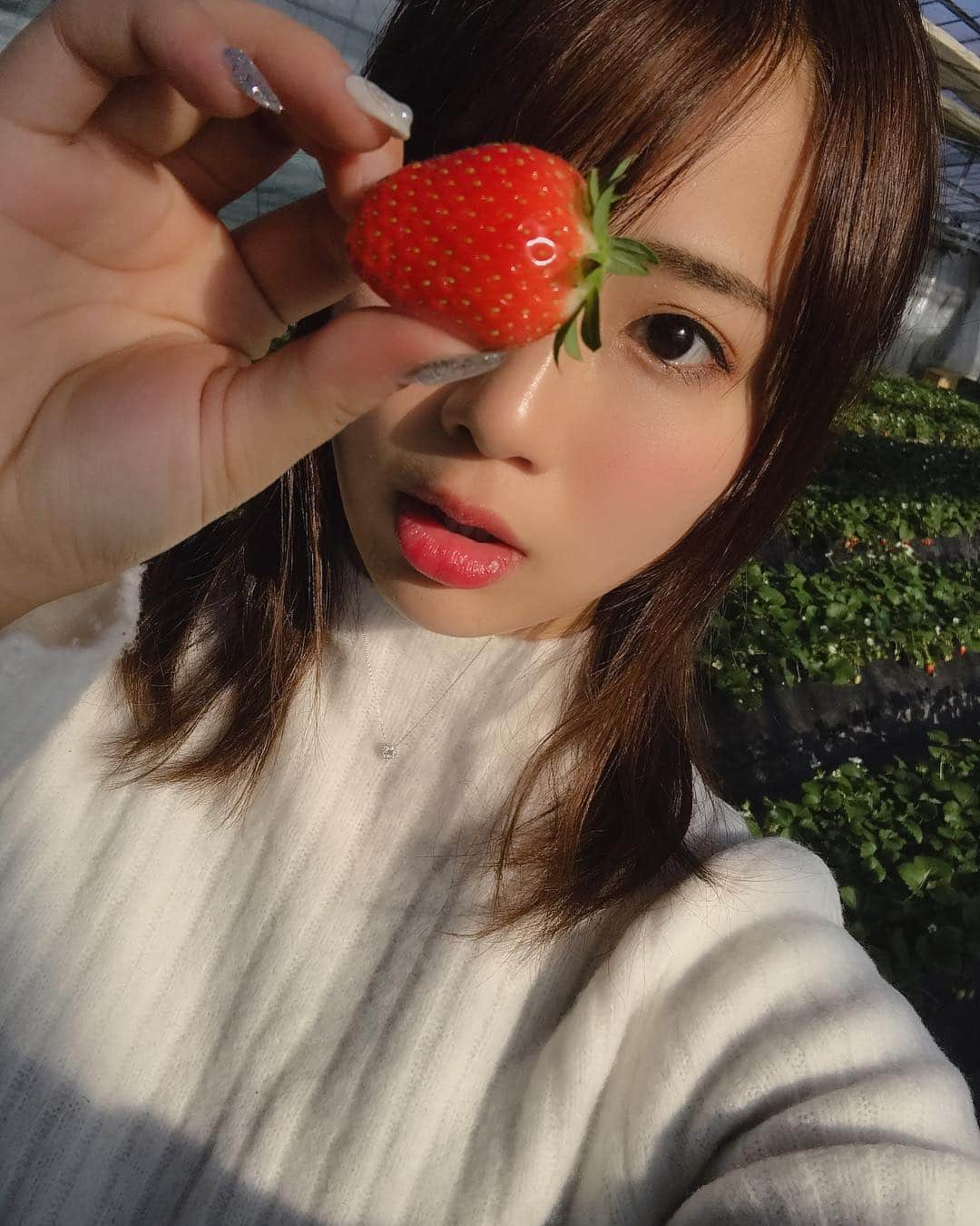 平嶋夏海さんのインスタグラム写真 - (平嶋夏海Instagram)「いちご狩りー🍓🍓🍓」1月18日 10時47分 - natsuminsta528