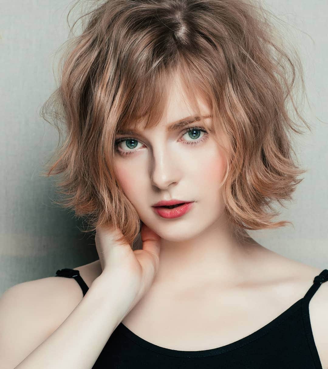 Ella Freyaのインスタグラム：「Lucy in the sky with diamonds. 📸: @axcaneric」