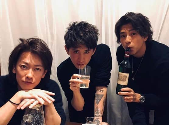 三浦翔平さん大好きのインスタグラム：「最高の極みですね🥰❤️❤️❤️ #三浦翔平#翔平さん#oneokrock#ワンオクロック#ワンオク#Taka#佐藤健」