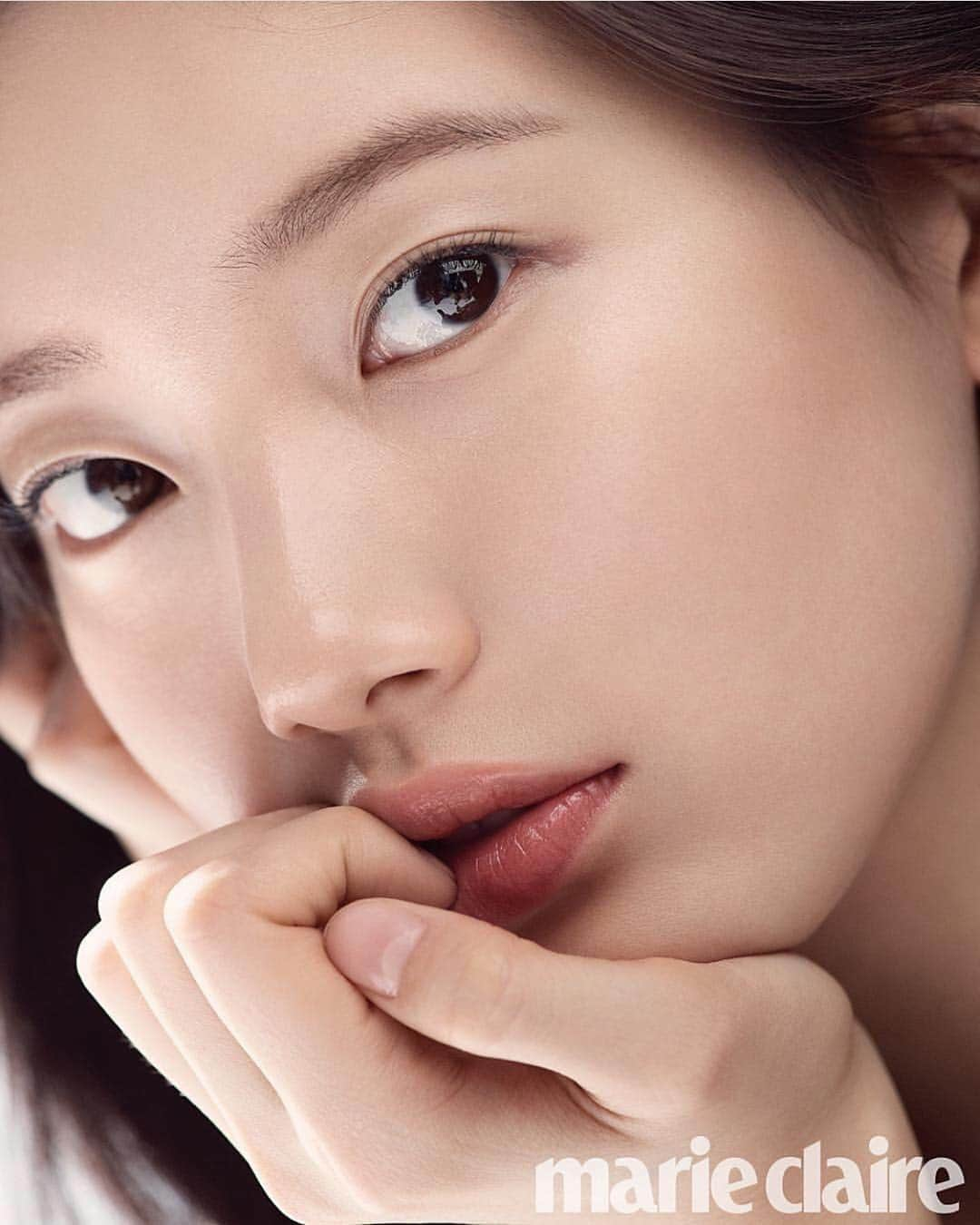 ペ・スジさんのインスタグラム写真 - (ペ・スジInstagram)「수지 with #genifique  @lancomeofficial」1月18日 15時26分 - skuukzky