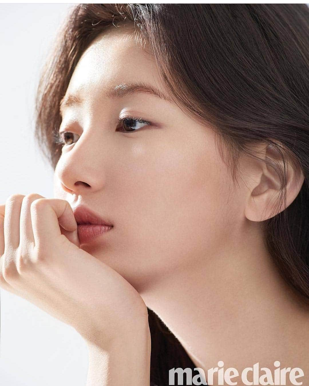 ペ・スジさんのインスタグラム写真 - (ペ・スジInstagram)「수지 with #genifique  @lancomeofficial」1月18日 15時26分 - skuukzky