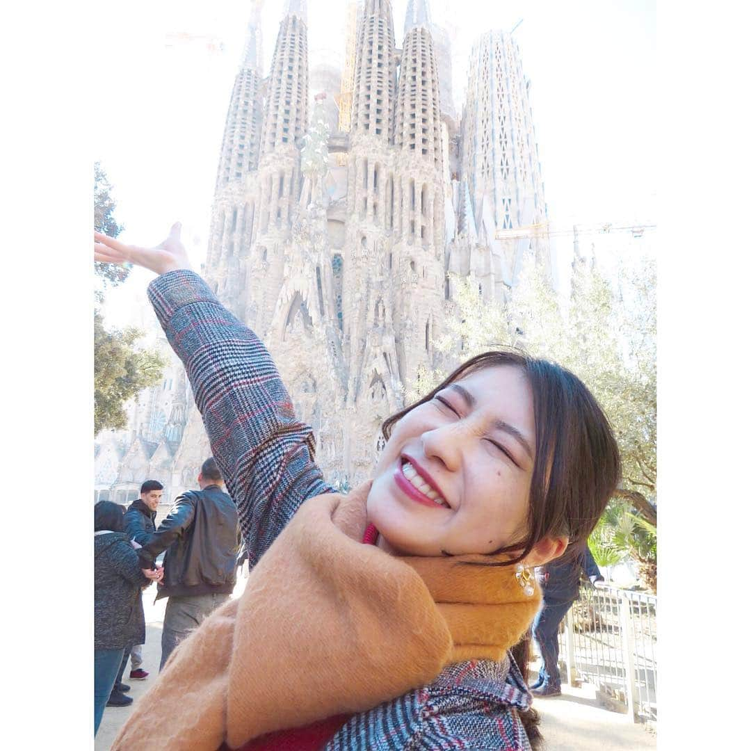 加藤一華さんのインスタグラム写真 - (加藤一華Instagram)「. Sagrada familia ⛪️ . #spain #españa #trip #me #sightseeing #スペイン #sagradafamilia #サグラダファミリア #Barcelona #Gaudí #antonigaudi #バルセロナ」1月18日 16時50分 - ichika_kato