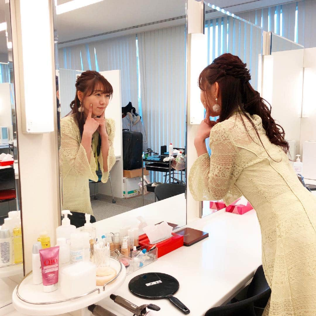 須田亜香里さんのインスタグラム写真 - (須田亜香里Instagram)「1月17日(木)メ〜テレ  今年最初のドデスカ！ いつも以上にドデスカファミリーの皆様からの愛情に救われてしっかりつとめられた日でした＊ 今年も隔週木曜日の朝6:00〜よろしくお願いします！  #ドデスカ #メイクルーム #メイクさんに撮っていただいたよ」1月18日 18時19分 - akarisuda