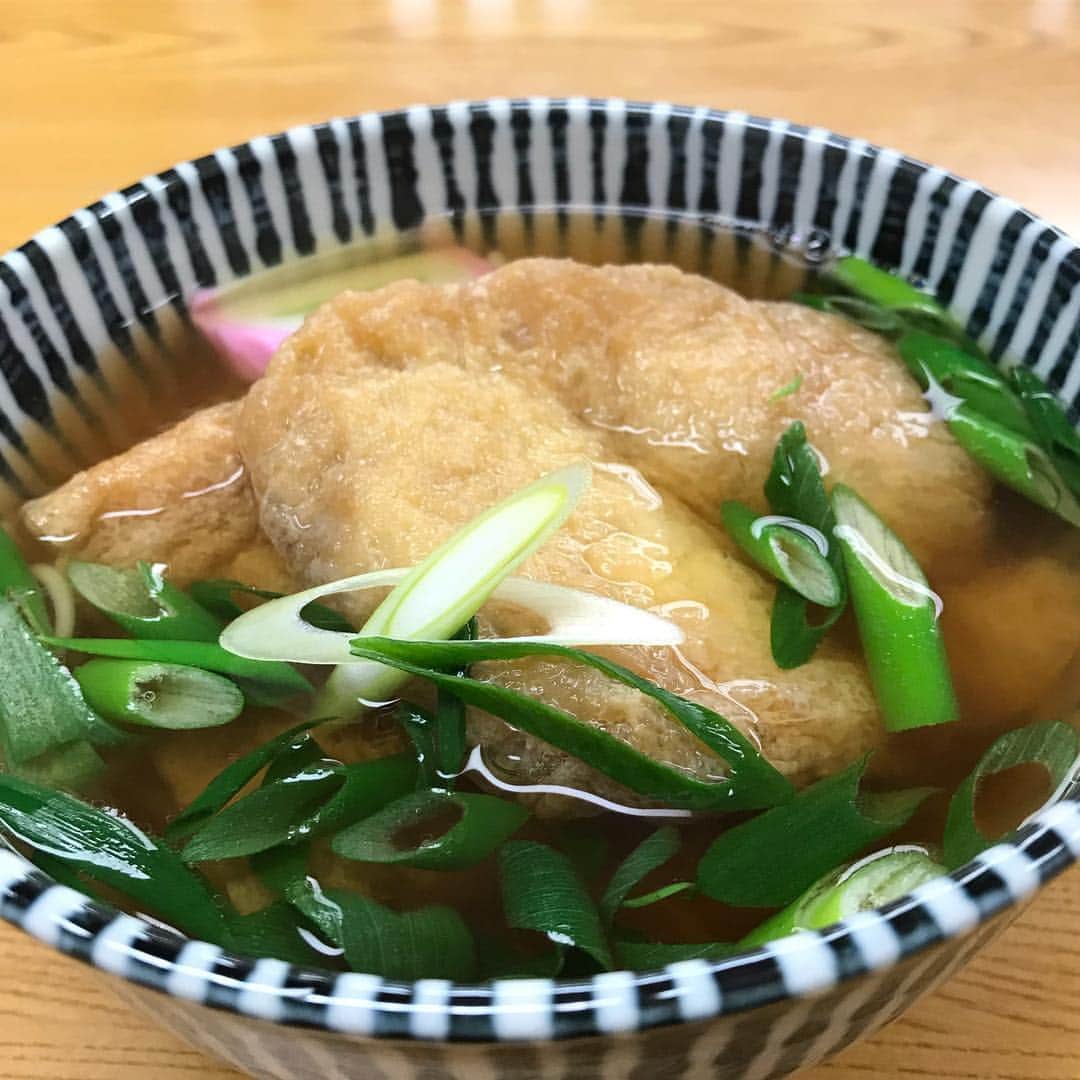笑福亭瓶吾のインスタグラム：「甘いお揚げさん、ほっこりします。 福原 #松濤庵」