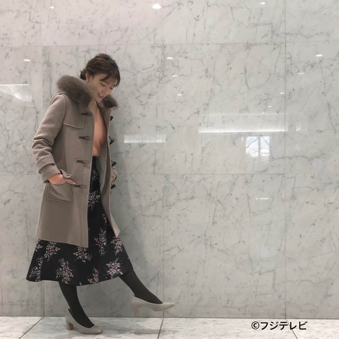 フジテレビ「めざましテレビ」さんのインスタグラム写真 - (フジテレビ「めざましテレビ」Instagram)「1月18日（金）きょう何着て行く？ ・ ファッション雑誌CanCamとコラボした お天気コーナー「きょう何着て行く？」 阿部華也子ちゃんの毎日のコーデを紹介♪ ・ 【きょうのコーデ】 コート→#Swingle 5万5000円 ニット→#アプワイザーリッシェ 1万3000円 スカート→#SNIDEL 1万円 靴→#DIANA 1万3500円 ピアス→#Phoebe 3600円 タイツ→#フランティカ クローゼット 600円 ・ 【コーデのポイント】 この冬のトレンドカラー・ブラウンのコートが主役🧥✨ 濃いめのトーンなら大人っぽく まろやかなココアブラウンなら女の子らしくなるので 気分に合わせて選ぶとよさそうです👀 カラーニットと花柄スカートの きれいめスタイルに羽織れば 一歩先行く通勤コーデに仕上がりますよ🙆‍♀️ ・ #めざましテレビ #きょう何着て行く？ #阿部華也子 #今日のコーデ#コーデ #CanCam #今日のファッション#ootd #きょう何着て行く？は月〜金朝6時22分ごろ放送！」1月18日 21時58分 - mezamashi.tv