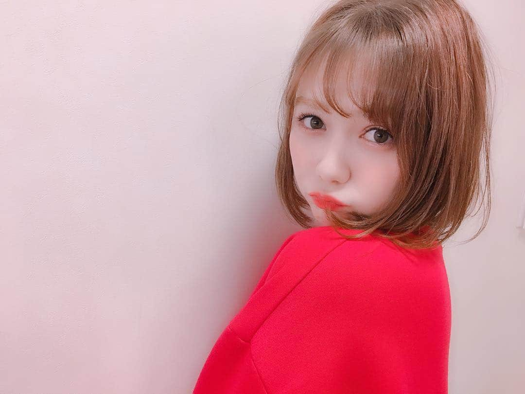 村重杏奈さんのインスタグラム写真 - (村重杏奈Instagram)「リクエストアワー2019 一日目ありがとうございました💖 明日は三公演！頑張ります💖」1月18日 22時00分 - hktanna4848