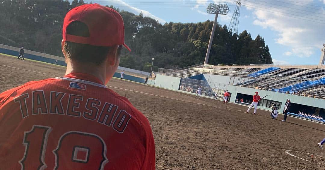 武田翔太さんのインスタグラム写真 - (武田翔太Instagram)「TAKESHOS⚾️ 野球教室2019😊 1日目👍 #takeshogram  #takeshos #大竹耕太郎  #横山弘樹  #ケムナ誠  #牧原大成  #松田遼馬  #長崎望未」1月19日 18時09分 - shotatakeda18