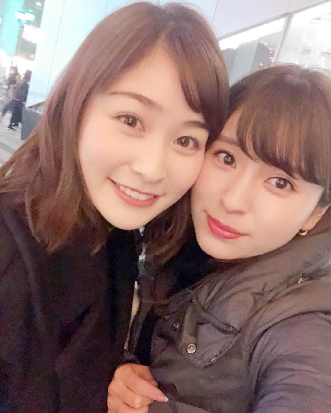 角谷暁子さんのインスタグラム写真 - (角谷暁子Instagram)「私の天使ちゃん👼🏻💓 大学の後輩で、 今や日テレアナウンサーの #岩田絵里奈 ちゃん！ しゃべりたおしました。 赤ちゃんのようなきれいなお目目にすいこまれそうになります。 ありがとう♡」1月19日 18時11分 - kadoya_akiko