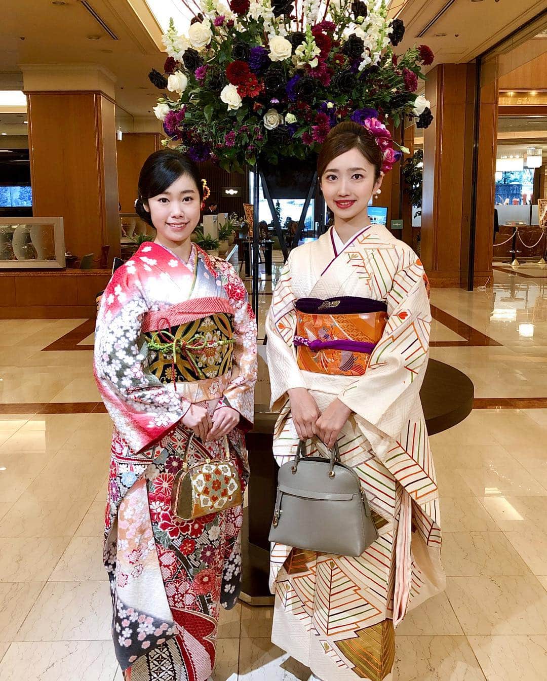 曲渕伊代のインスタグラム：「5年目👘✨ #HARIO #新製品展示会 #着物 #振袖」
