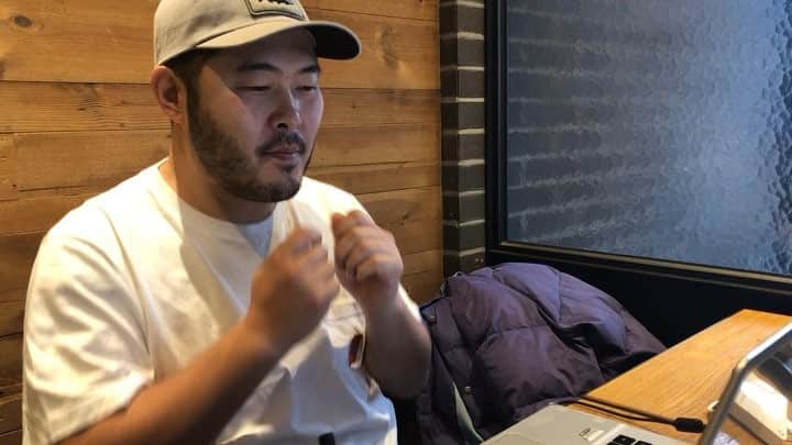 キム・ギバンのインスタグラム：「. 저번에 백업&복원 스트레스.. 결과입니다~ 의외로 성공했..ㅋㅋ 너무 좋은 나머지 주접을.. . #아이폰xs #딸기우유색깔케이스 #복원성공 #내꺼아니고희바리꺼」