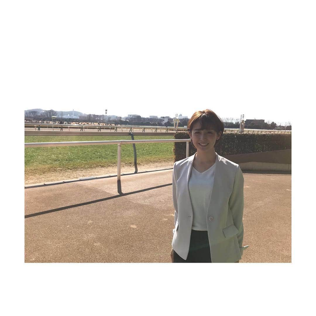 宮司愛海さんのインスタグラム写真 - (宮司愛海Instagram)「今日は競馬へ🏇 藤田菜七子騎手のGⅠ初騎乗！フェブラリーステークスを取材してきました。 初のGⅠの舞台、堂々とした走りで掲示板入着を果たした藤田騎手！レース後、その胸中を聞かせていただきました。 . さらに今夜は、バドミントンS/Jリーグについても徹底取材＆解説🔍 さらにさらに、黒瀬アナのアメリカ取材！ 今日、今季3度目の「ダブルダブル」を記録した、バスケ🏀ゴンザガ大の八村塁選手のS-PARK2020もありますよ〜✨ きょう23:15〜のS-PARK、ぜひご覧ください！ . #SPARK #スパーク  #黒瀬アナ からの #お土産 ⇨ #ゴンザガ大 の #ゴルフボール 笑」2月17日 20時17分 - manami_miyaji