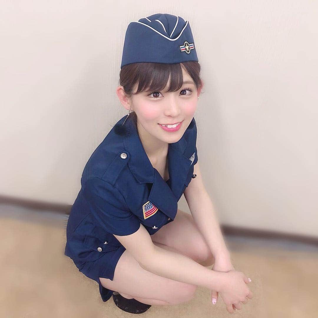 岡田美紅さんのインスタグラム写真 - (岡田美紅Instagram)「昨日の #コスプレ 写真😋💕 空軍らしい✈️♪ 久し振りの #本日のお座りぽぽさん」2月17日 20時14分 - miipopo_39