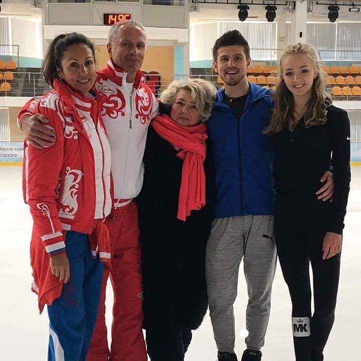 イワン・ブキンのインスタグラム：「С Днём рождения наша ВЕЛИКАЯ! Спасибо,что вы есть у нас ❤️Мы вас любим и очень ценим🙏🏼Здоровья,сил и будьте всегда счастливы @t.a.tarasova」