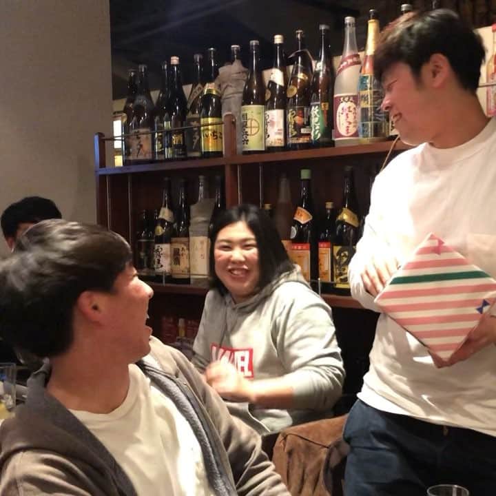 浜田のインスタグラム：「昨日は第4回神原さん送別会でした！仲西さんの新ギャグ、どーん👐が炸裂しまくってました(^^)」