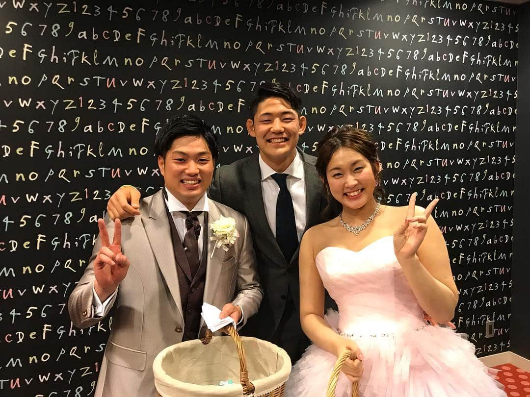 藤田慶和さんのインスタグラム写真 - (藤田慶和Instagram)「晋吾結婚おめでとう🎉 早稲田の同期も集まって楽しい結婚式やった🤵👰 #しんごとなつみの結婚式 #wedding #東京 #早稲田 #ラグビー #rugby #同期」2月14日 18時11分 - yoshikazu15