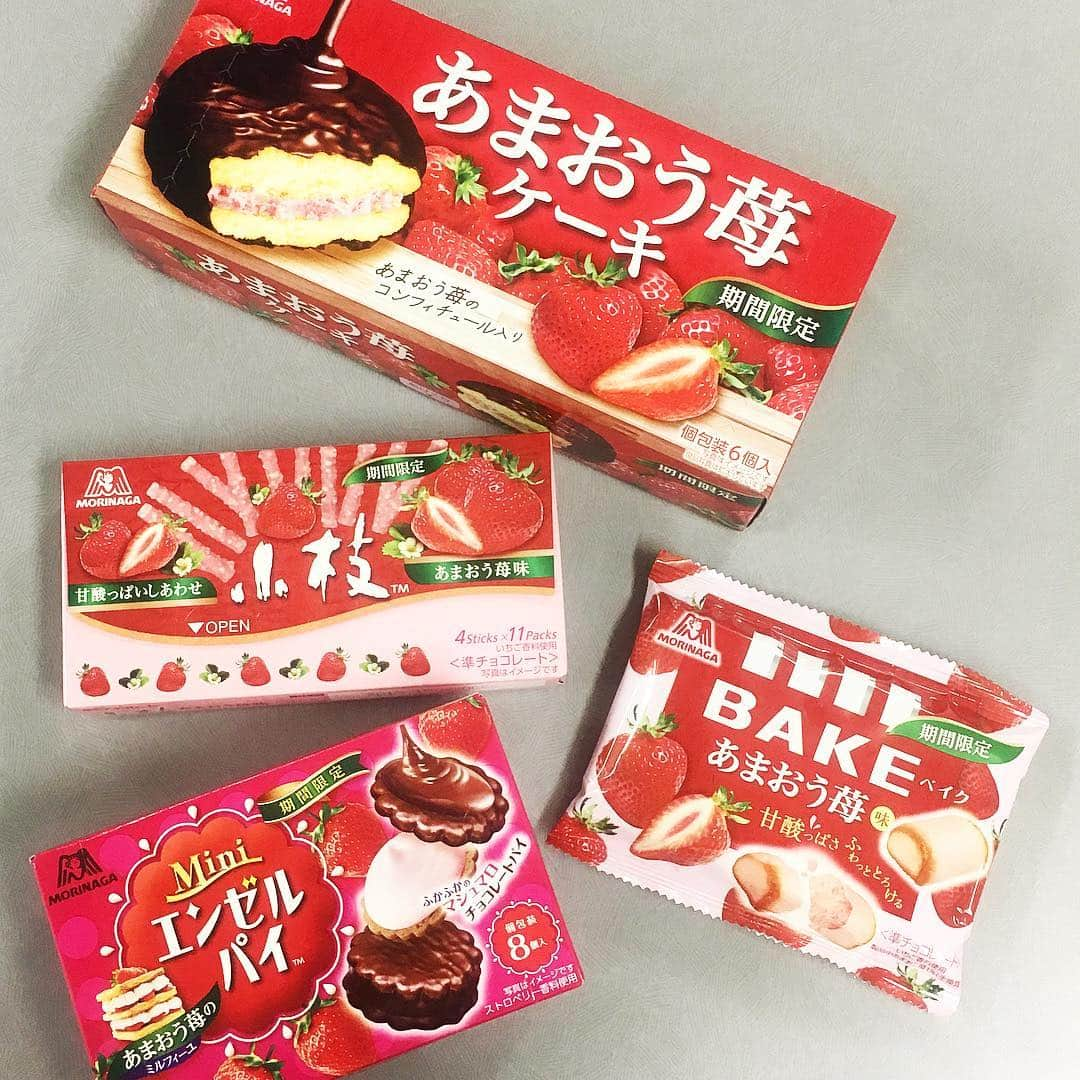 森永製菓さんのインスタグラム写真 - (森永製菓Instagram)「* 期間限定のあまおう苺シリーズ！🍓 . #森永 #森永製菓 #morinaga #期間限定商品 #いちごの季節 #いちご #苺 #あまおう #小枝 #あまおう苺味 #あまおう苺ケーキ #ベイク あまおう苺味 #ミニエンゼルパイ #あまおう苺のミルフィーユ #パッケージが可愛い」2月14日 11時10分 - morinaga.104