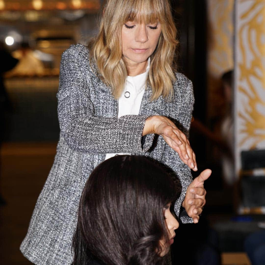 ミランダ・カーさんのインスタグラム写真 - (ミランダ・カーInstagram)「I had such a great time at the @koraorganics event last night! Thank you to everyone who came out to meet me and special thanks to @thegrovela & @189bydominiqueansel for hosting. We are so lucky to have had some of the best reiki healers in LA doing reiki sessions on all the guests - thank you @kelseyjpatel @rejuvenatewithnousha @heathermartins - you guys are amazing and I’m so grateful for the love and energy you brought to our event 🙏🏼」2月14日 11時44分 - mirandakerr