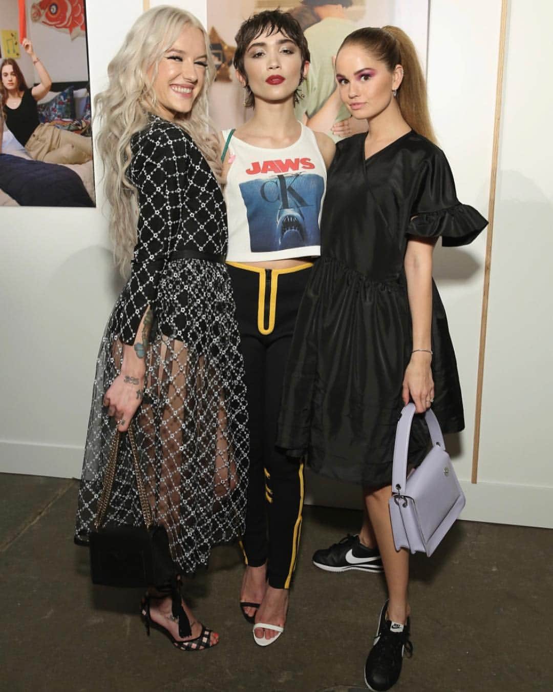 のインスタグラム：「Had fun sneaking around nyfw this weekend (get it bc I’m wearing sneakers)  @chronicflowers @rowanblanchard @talisanchezz #dopewomen2019」