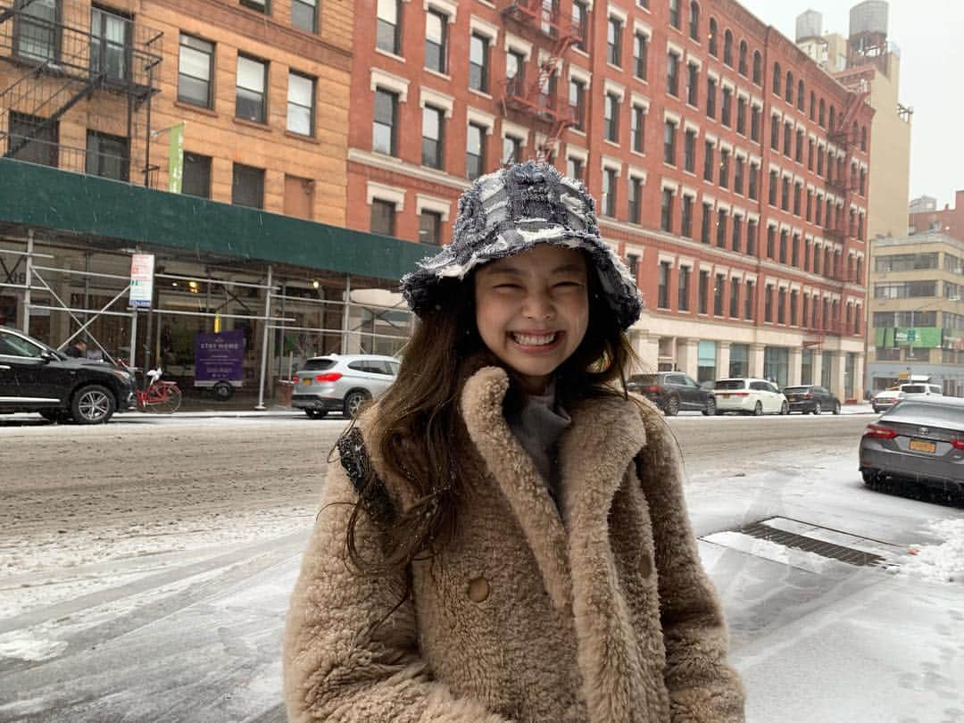 ジェニーさんのインスタグラム写真 - (ジェニーInstagram)「❄️❄️❄️shall be back❄️❄️❄️」2月14日 12時57分 - jennierubyjane