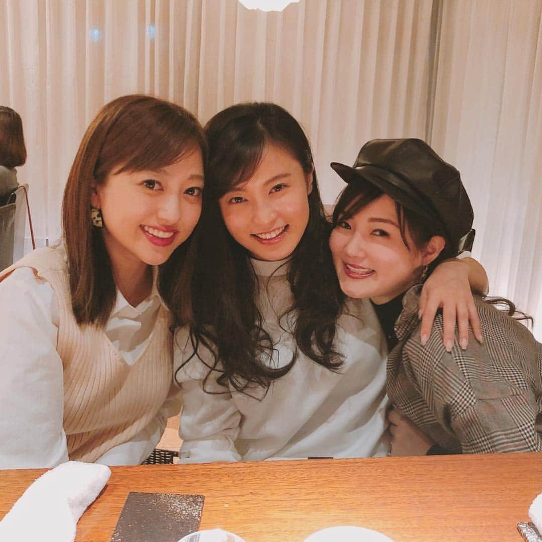 小島瑠璃子さんのインスタグラム写真 - (小島瑠璃子Instagram)「🍷 楽しい夜✨ 2人が愛おし過ぎて😭」2月14日 14時20分 - ruriko_kojima