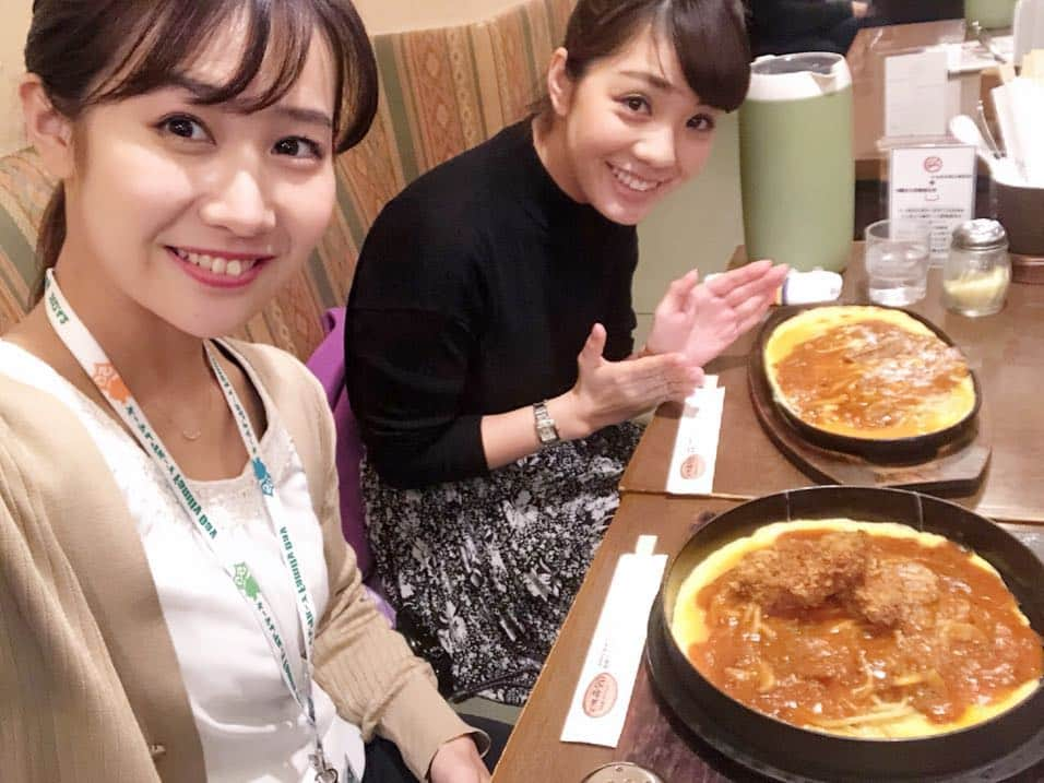 島津咲苗さんのインスタグラム写真 - (島津咲苗Instagram)「バレンタインデーのランチは、メ〜テレアナウンサーがみんな大好きな「大須せろり」へ🤤竹田アナと野田アナと、3人で行きました！いつもはモッツァレラチーズをのせるのですが、冬メニューということでカキフライを選びました🙄♡ 美味しかった〜〜！！お腹いっぱいです！！！ #鉄板ナポリタン #名古屋グルメ #なごやめし #名古屋めし #カキフライ #名古屋ランチ #東別院ランチ #大須せろり #せろり #洋食屋 #メーテレアナウンサー #ランチ #lunch #nagoya #nagoyajapan #nagoyafood #島津咲苗」2月14日 15時26分 - sanae_shimazu